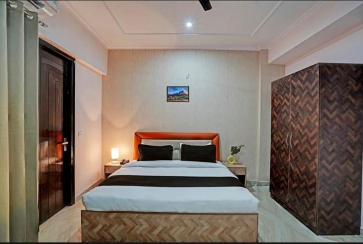 Savanna - A Boutique Stay Noida Exteriör bild