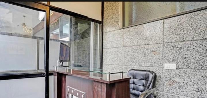 Savanna - A Boutique Stay Noida Exteriör bild