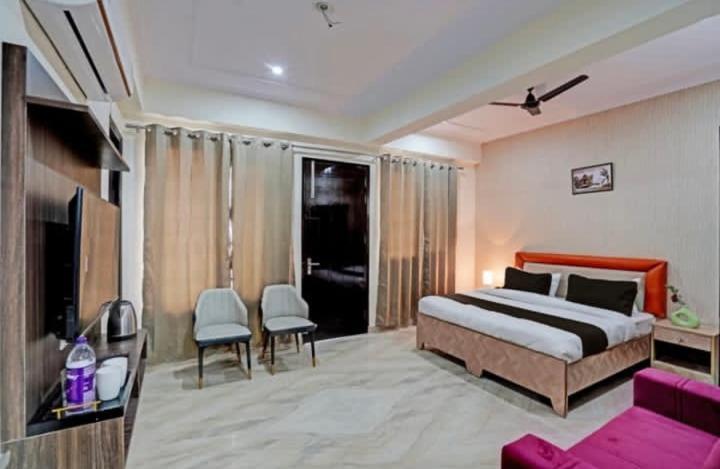 Savanna - A Boutique Stay Noida Exteriör bild